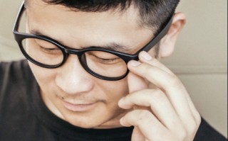 怎么告别眼镜，怎么告别眼镜的人